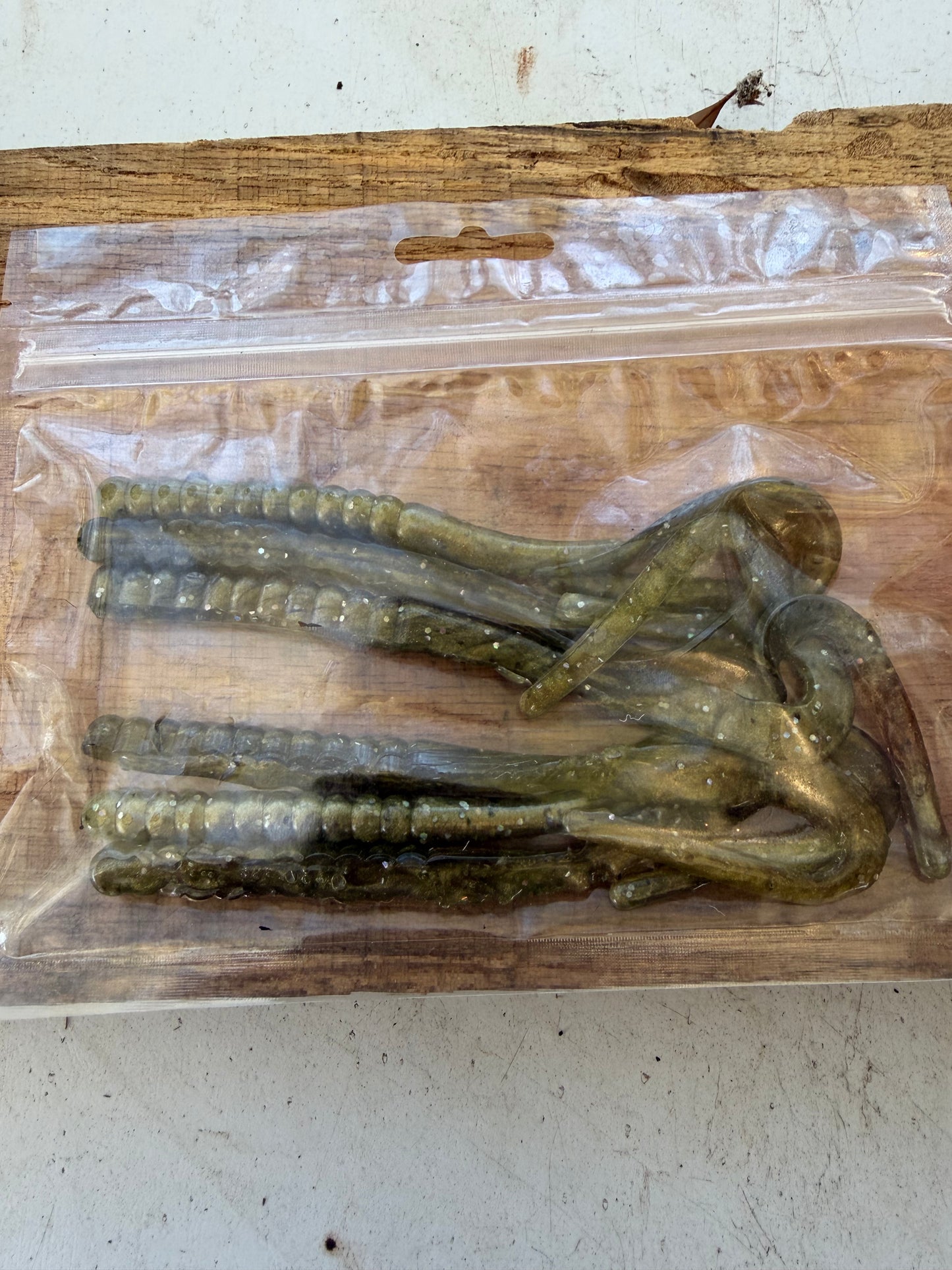 Champagne Curly Tail Worm